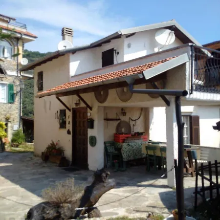 Feriehus Dimora Tipica Indipendente Con Piscina, Barbecue, Wifi Lecchiore