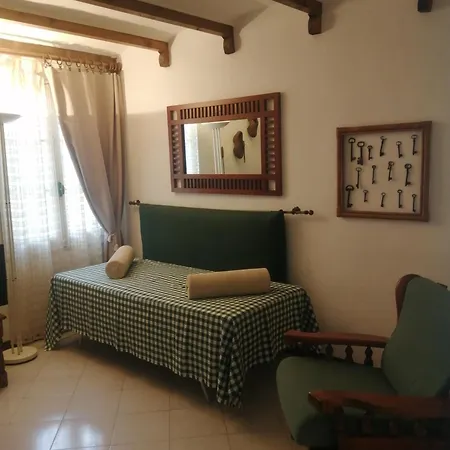Dimora Tipica Indipendente Con Piscina, Barbecue, Wifi Nyaraló
